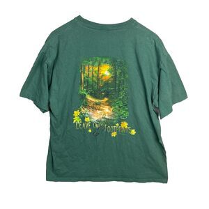 Vintage Mens Size XL Leave Only Footprints Nature T-Shirt Anvil Humanitees Green